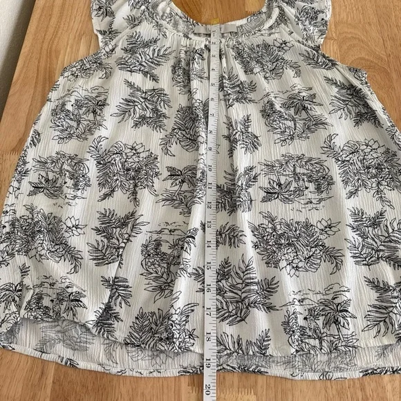 LOFT Ann Taylor Women's Safari Parrot Tropical Flutter Strap Cami Top Size M - Picture 8 of 8